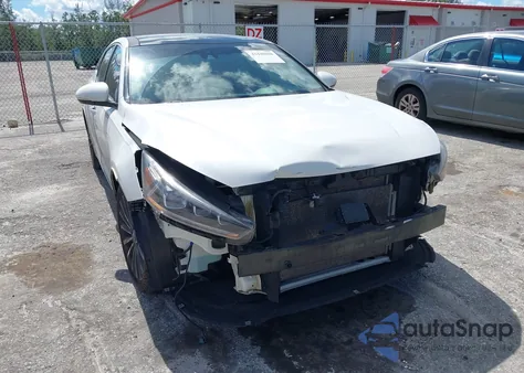 2017 Kia Cadenza Technology from USA, damaged, VIN KNALC4J11H5083341